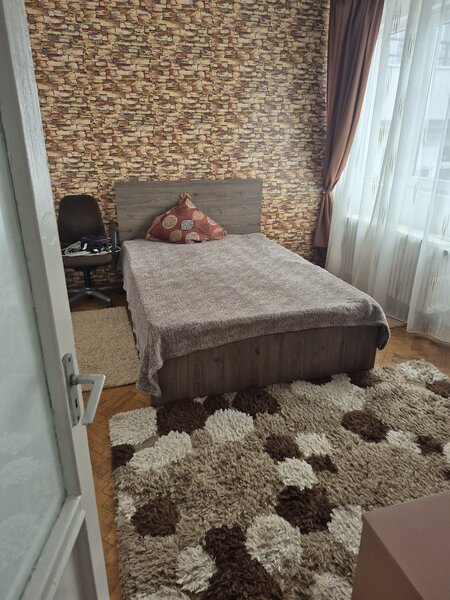 Giulesti Prunaru, 3 Camere